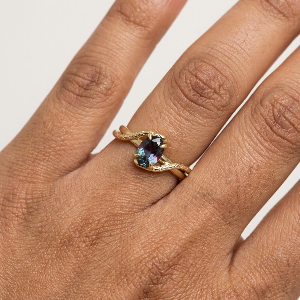 Oval Cut Alexandrite Snake Ring, 14k Gold Engagement Ring, Color Changing Gemstone