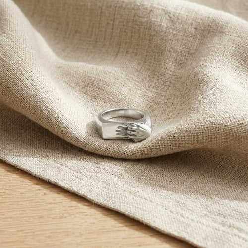 14k Gold Hand Signet Ring, Unique Fede Clasping Hands Wedding Band, Matte Gold Statement Ring, Antique Style Unisex Promise Jewelry for Her The Jewel Temple